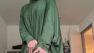Dhimmi-bea - Masturbation in several layered hijab dresses
