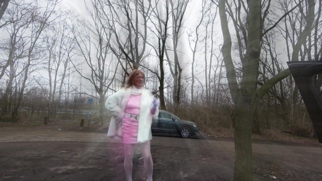 Pink Sissy-On the prowl 1-2